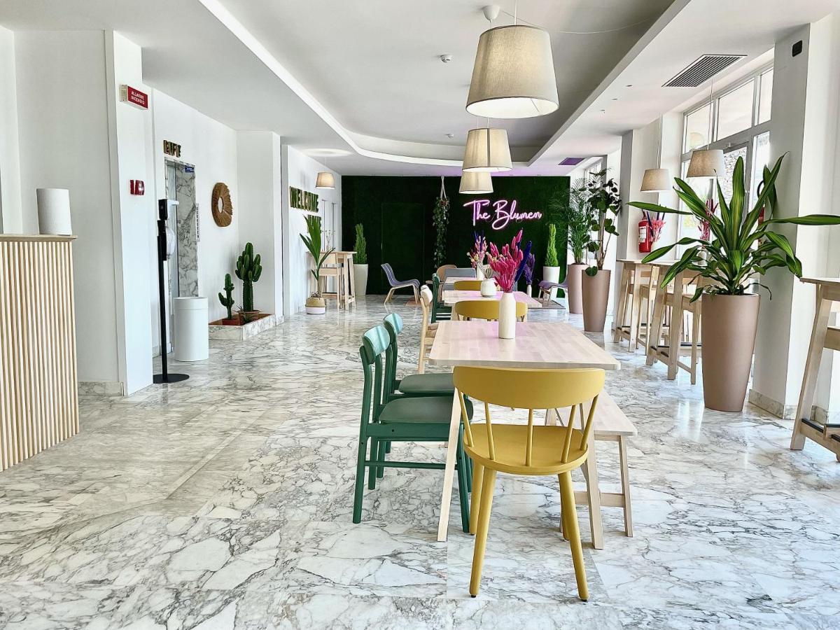 Hotel Blumen Сан-Бенедетто-дель-Тронто Экстерьер фото