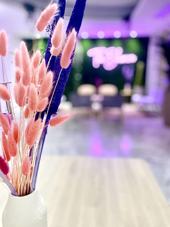Hotel Blumen Сан-Бенедетто-дель-Тронто Экстерьер фото