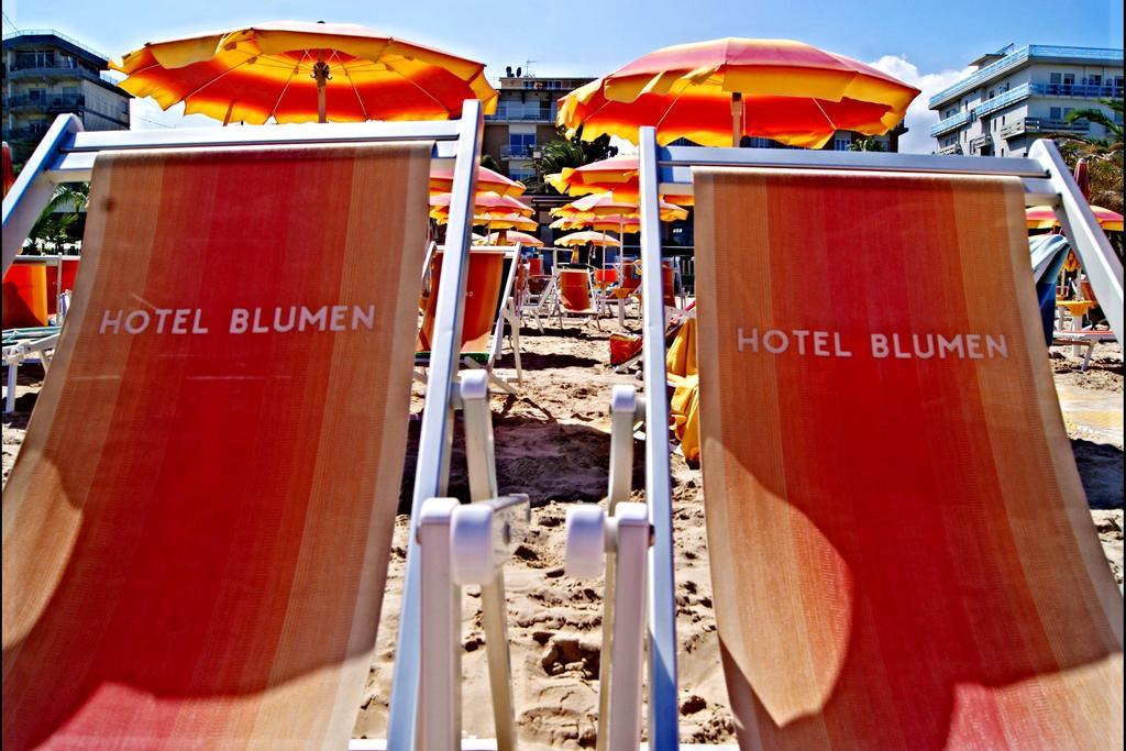 Hotel Blumen Сан-Бенедетто-дель-Тронто Экстерьер фото
